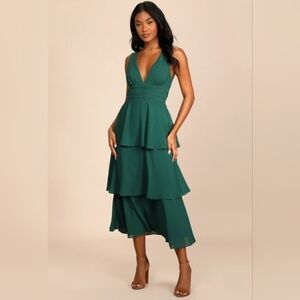 Lulus Celebration Time Emerald Green Sleeveless Tiered Midi Dress Womens Size M
